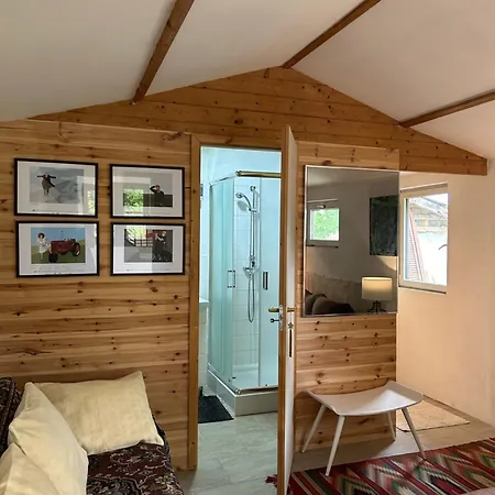 Eva Vendeghaz 公寓 Buzsák