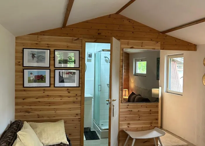 Eva Vendeghaz Apartment *